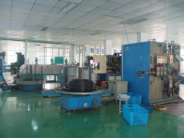 全自動卷簧機(ji)